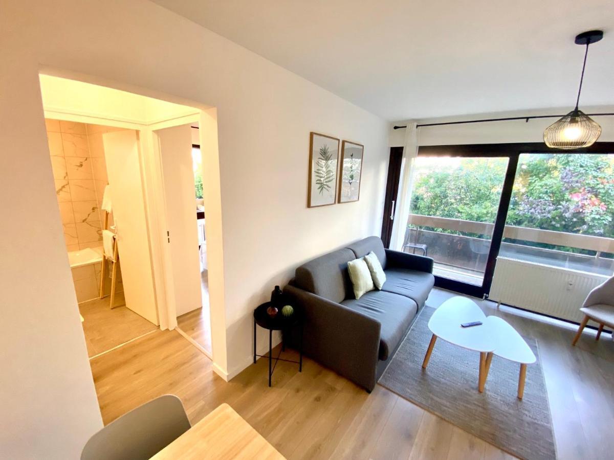 Sobnb- Rue Jura Appartement Au Calme, Neuf Proche Douane アンビイ エクステリア 写真